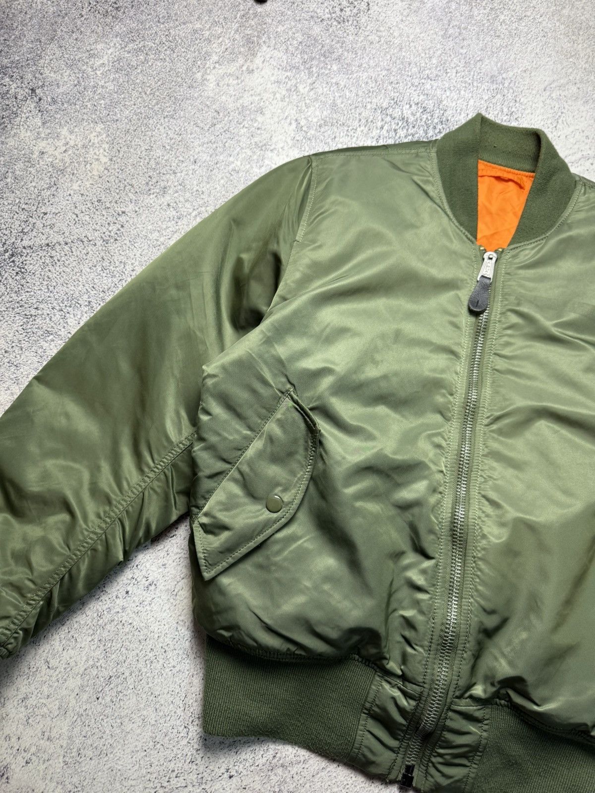 Alpha Industries Vintage Alpha Industries Green Bomber Jacket MA1 USA Size US M / EU 48-50 / 2 - 4 Thumbnail