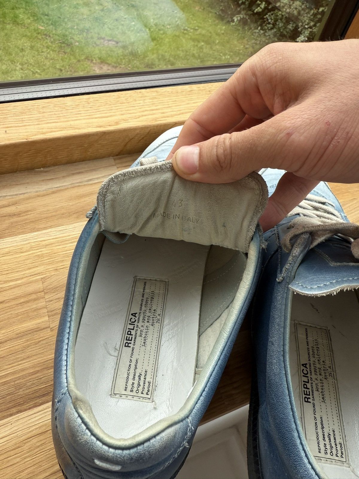 Maison Margiela MAISON MARTIN MARGIELA Replica Sneaker Airbrush Blue 43 Size US 10 / EU 43 - 5 Thumbnail