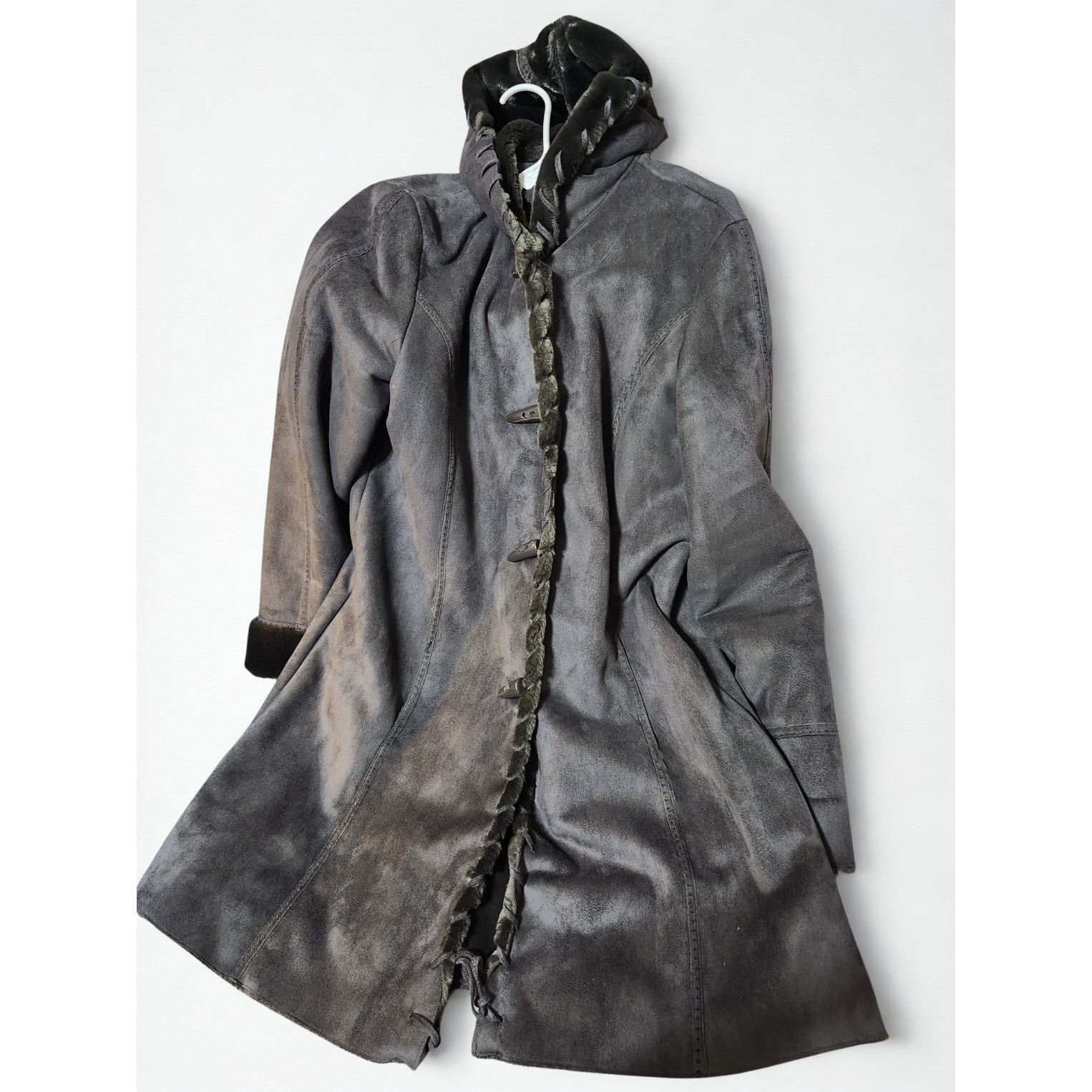 Coldwater Creek Vintage Womens Coldwater Creek Grey Faux Suede Coat Size M / US 6-8 / IT 42-44 - 2 Thumbnail