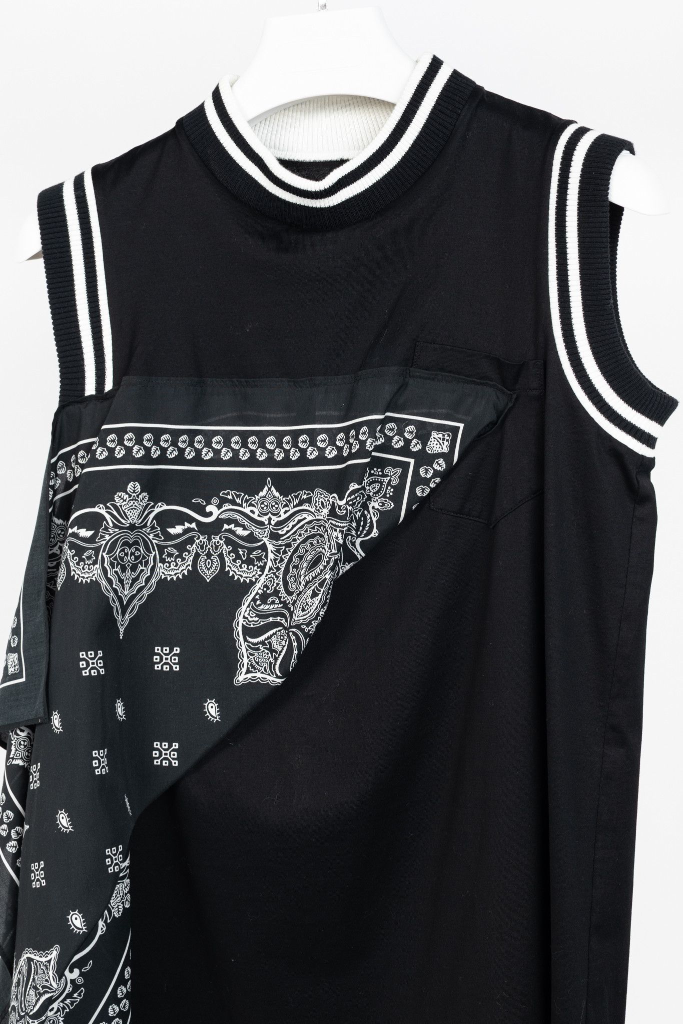 Sacai Sacai R/19 Black Cotton-Jersey Bandana-Drape Tank Size M / US 6-8 / IT 42-44 - 3 Thumbnail