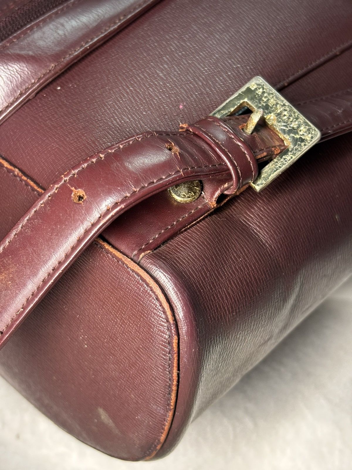 Balenciaga (rlly2 worn) Vintage Balenciaga Backpack Maroon Size ONE SIZE - 18 Thumbnail