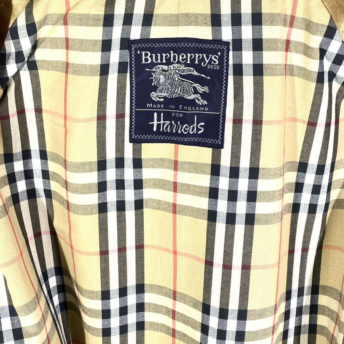 Burberry Trench Coat Court Intérieur Tartan Vintage Burberrys Harrods Size US L / EU 52-54 / 3 - 7 Thumbnail