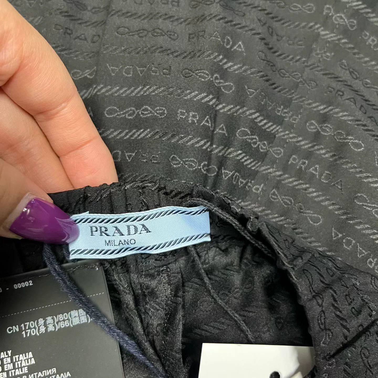 Prada prada black printed important casual pants Size US 27 - 2 Thumbnail