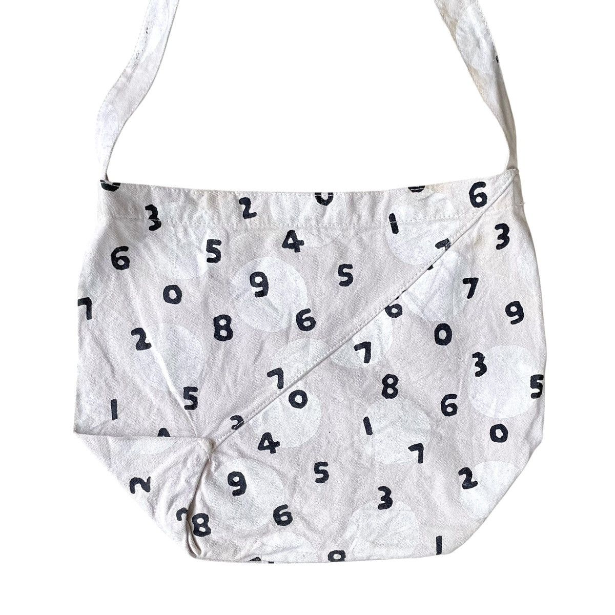 Japanese Brand × SOU SOU Sou Sou Kyoto Japan Traditional Asymmetric Canvas Sling Bag Size ONE SIZE - 2 Thumbnail