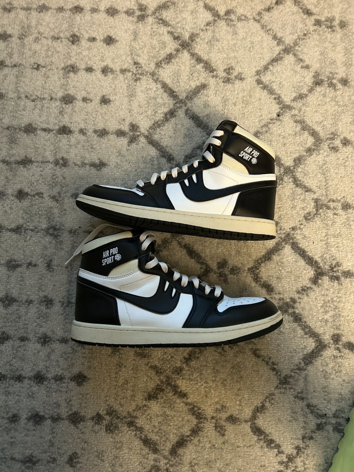 Other × Vintage Mcdowell’s Air Pro Sport ‘Oreo’ High-Tops Size US 11 / EU 44 - 2 Thumbnail