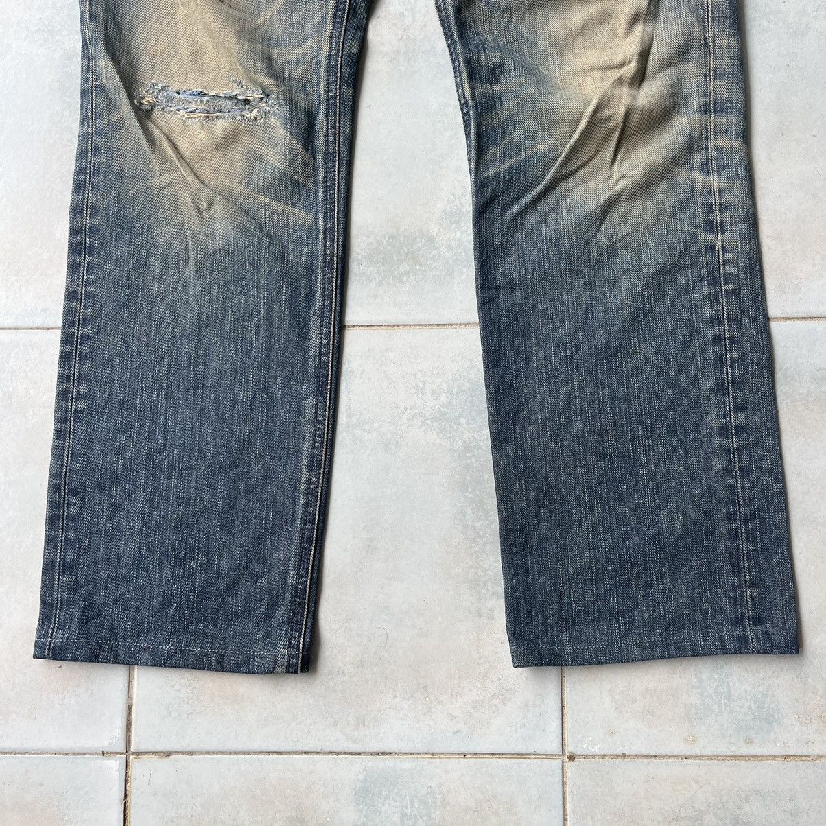 Lee Distressed Vintage Lee Riders Gold Label Japan Jeans Size US 33 - 12 Thumbnail