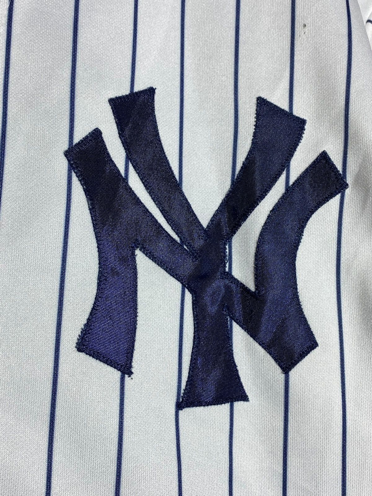MLB 🔥 VINTAGE MLB NY YANKEES ELLSBURY JERSEY STRIPED ICONIC Size US M / EU 48-50 / 2 - 7 Thumbnail