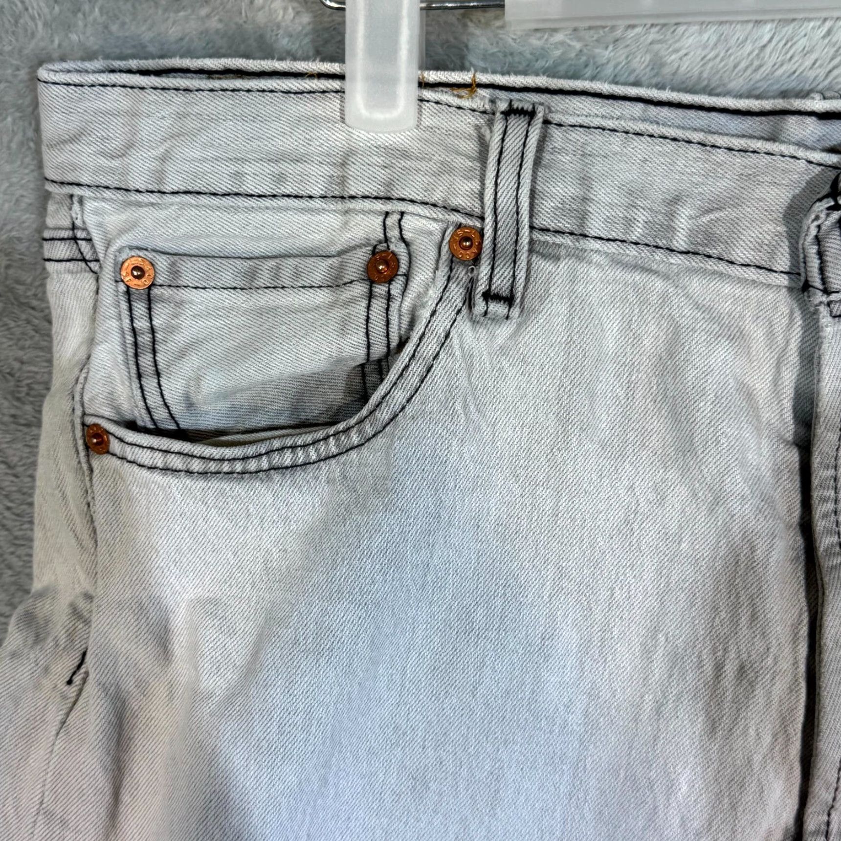 Levi's Levi's Shorts Bermuda Gray 501 Original Fit Mid-Rise Button-Fly Mens 36 Size US 36 / EU 52 - 3 Thumbnail
