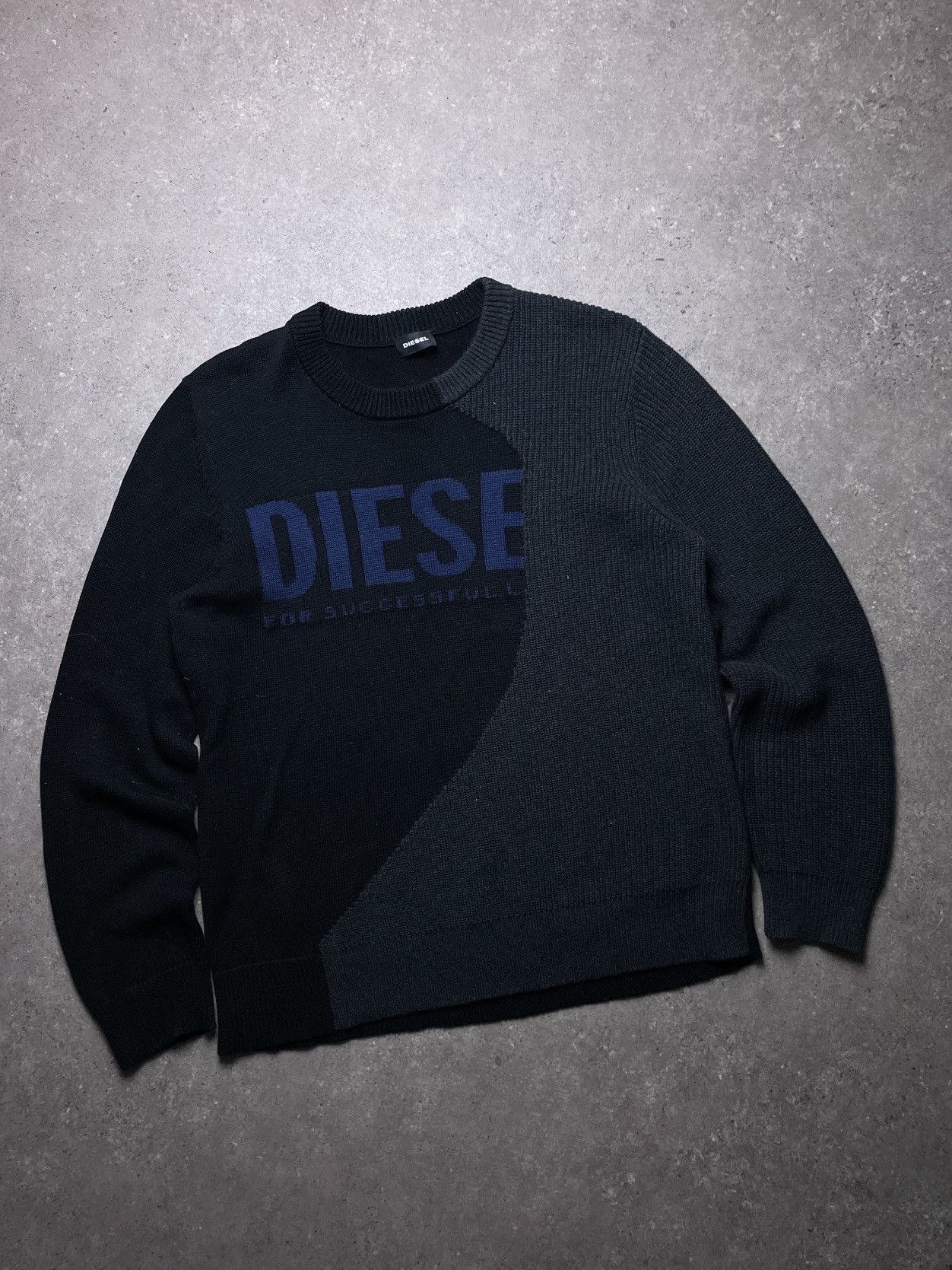 Diesel Vintage y2k Diesel Knit Sweater Big Logo Size US S / EU 44-46 / 1 - 1 Thumbnail