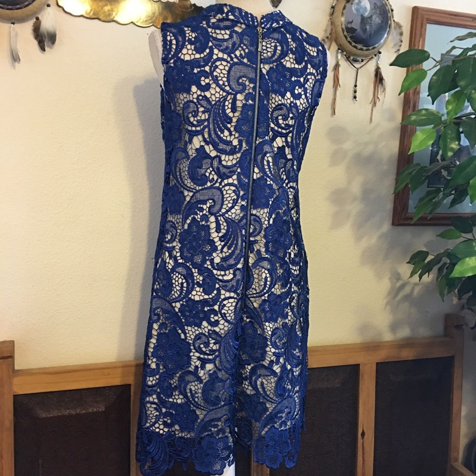 Other Lily.J London royal blue high neck lace dress Size M / US 6-8 / IT 42-44 - 5 Thumbnail