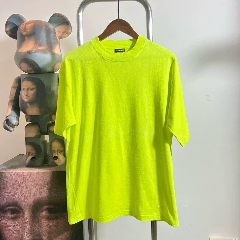 Balenciaga Balenciaga Small Embroidery Short Sleeve - dmc Size US S / EU 44-46 / 1 - 1 Thumbnail