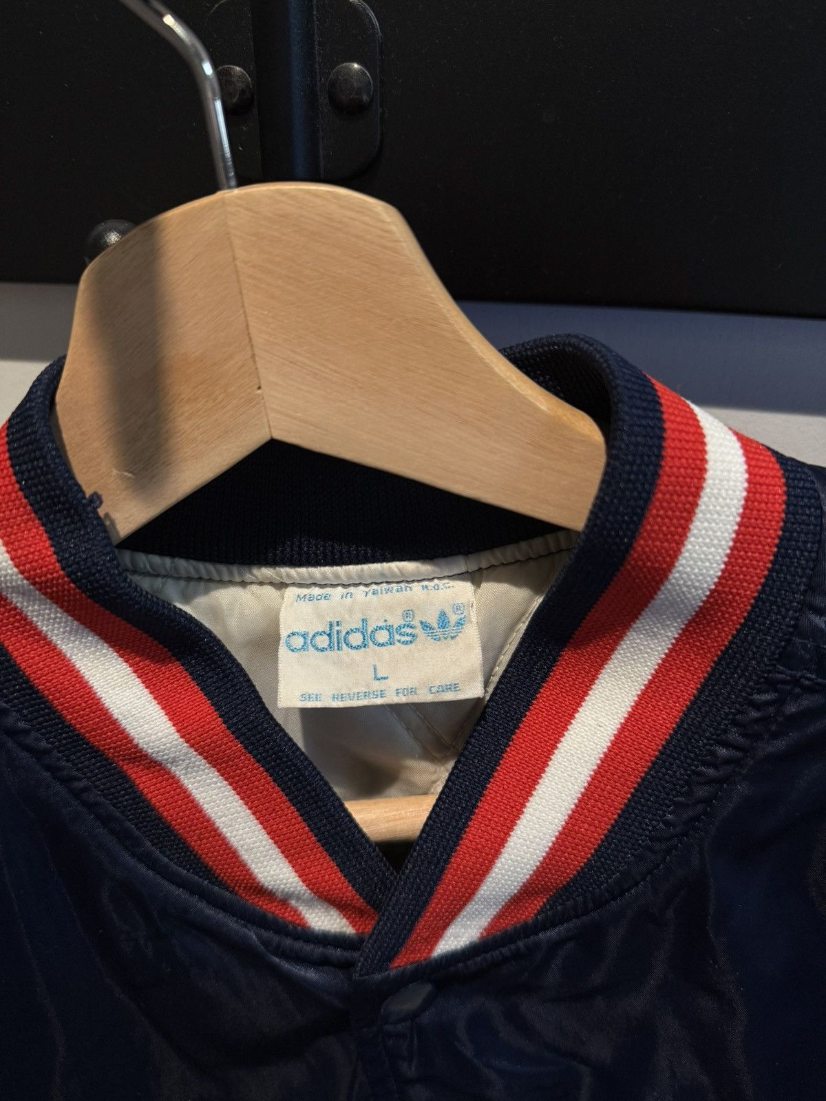 Adidas × Vintage 1980’s Adidas Satin RUN DMC Jacket Size US L / EU 52-54 / 3 - 3 Thumbnail