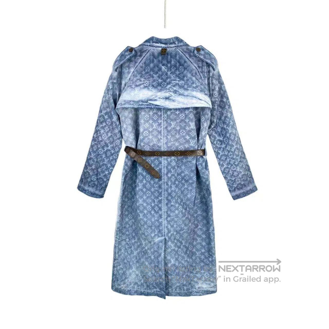 Louis Vuitton Louis Vuitton The old flowers are full of printed trench c Size 4XL / US 24-26 - 2 Thumbnail