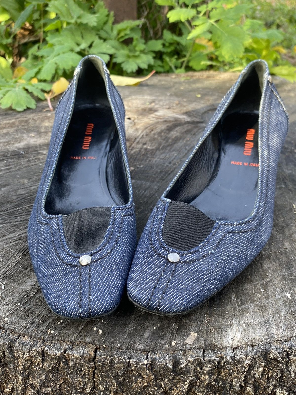 Miu Miu Vintage Miu Miu Denim Low Heel Shoe Size US 5 / IT 35 - 7 Thumbnail