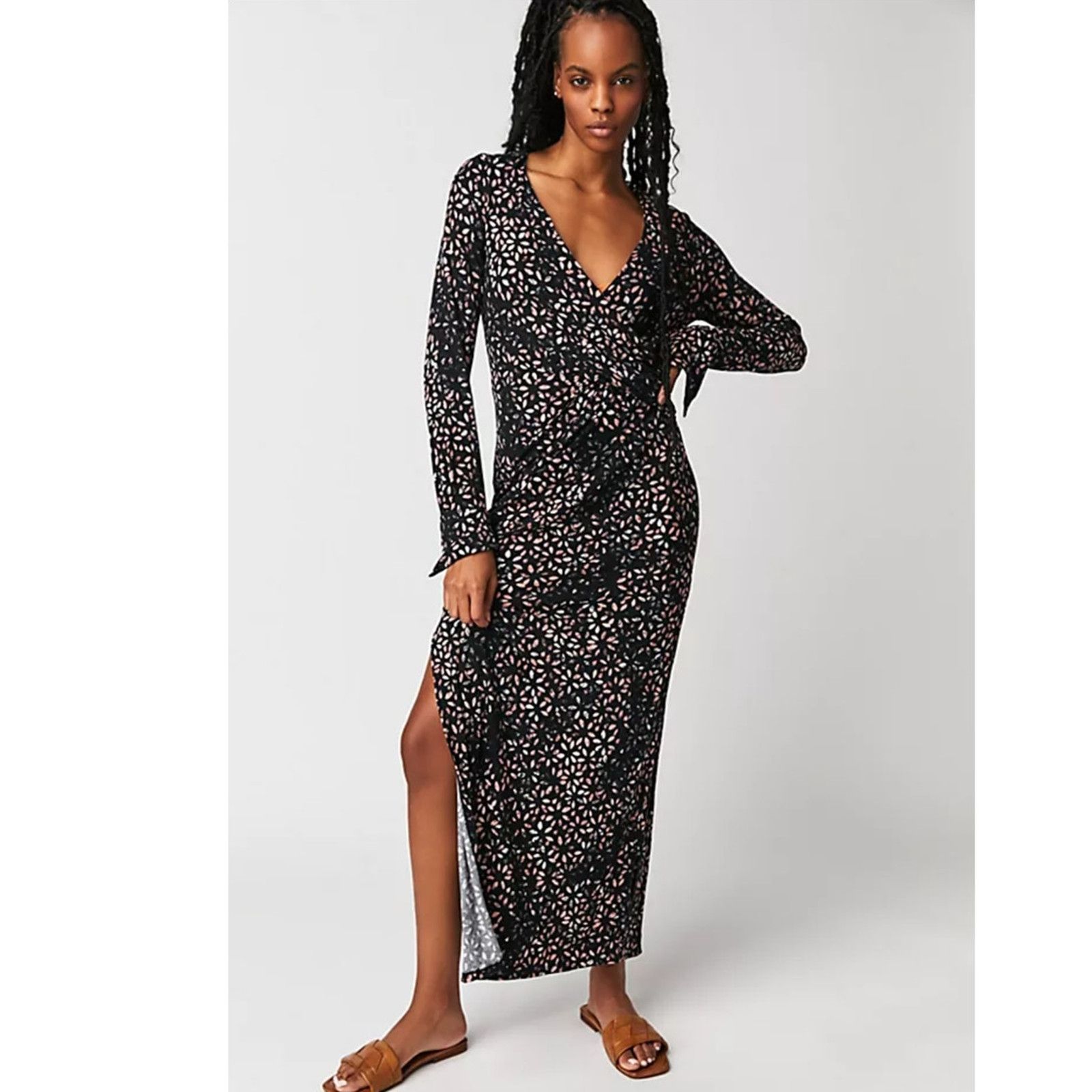 Free People New Free People Shayla Wrap Midi Dress $128 LARGE V-Neck Size L / US 10 / IT 46 - 1 Thumbnail