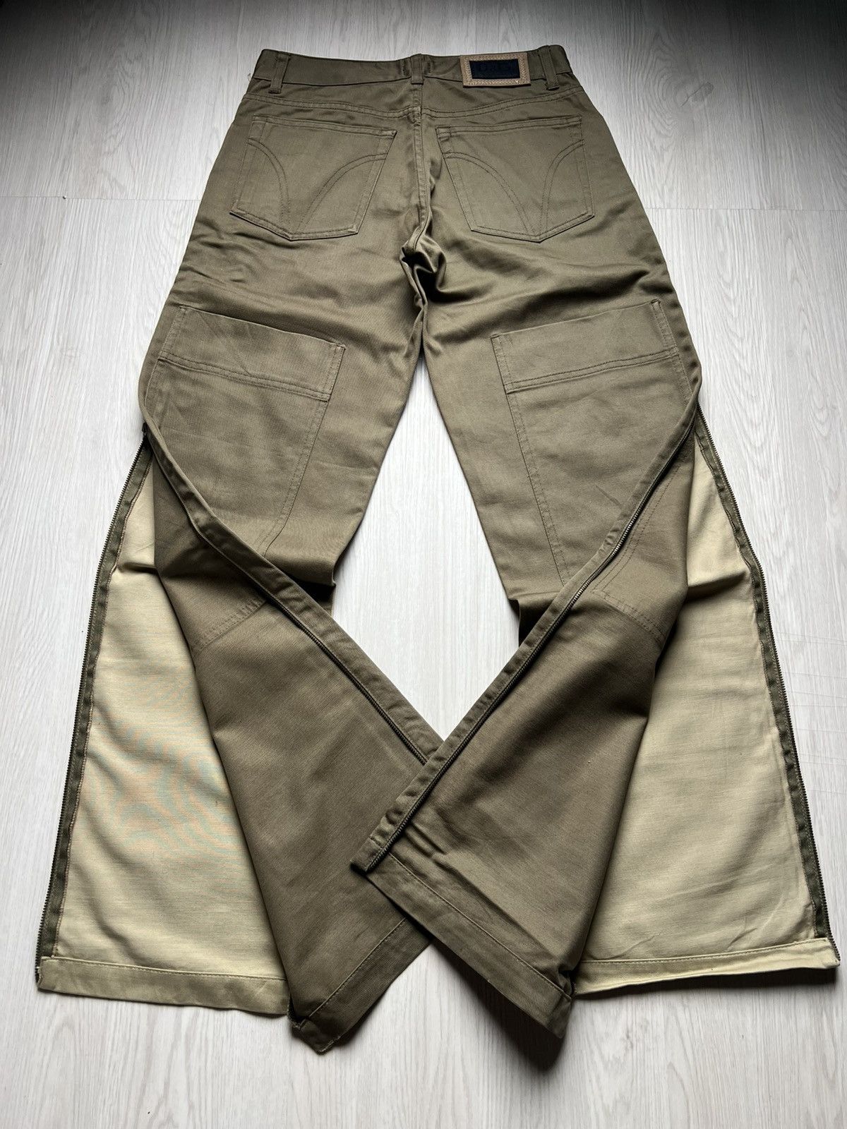Dolce & Gabbana 2000s Dolce Gabbana Side Zip Two Tone Utility Pants 6 Pocket Size US 30 / EU 46 - 1 Thumbnail