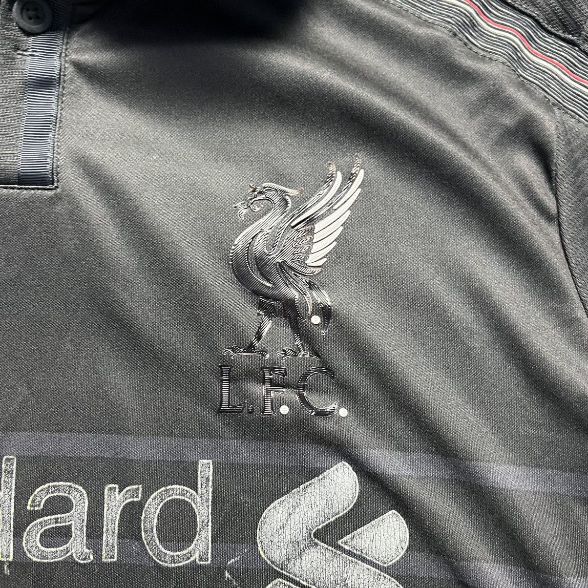 New Balance Vintage New Balance Liverpool 2015/2016 Away Soccer Jersey Size US M / EU 48-50 / 2 - 2 Thumbnail