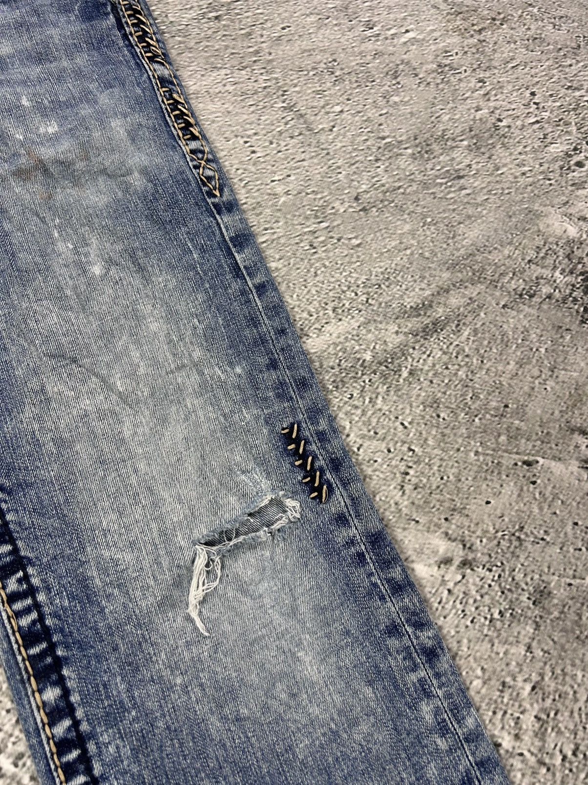 Rock Revival Rock Revival vintage blue jeans Y2K flared Size US 31 - 7 Thumbnail
