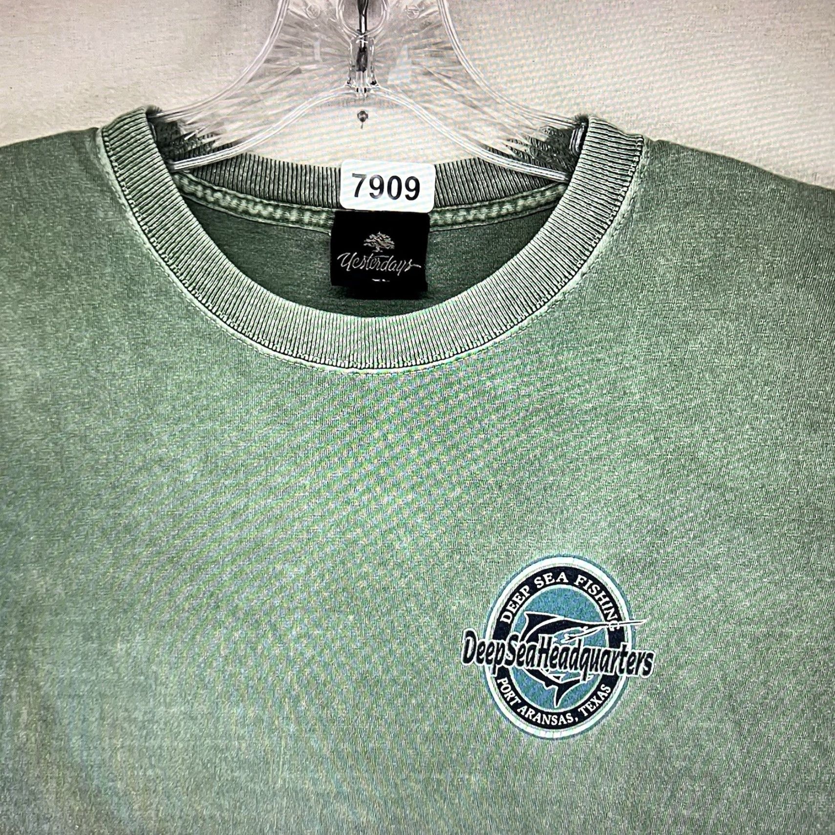 Vintage VINTAGE Yesterdays Deep Sea Fishing T-Shirt Men XL Short Sleeve Green 80s 90s Outdoors Retro Size US XL / EU 56 / 4 - 6 Thumbnail
