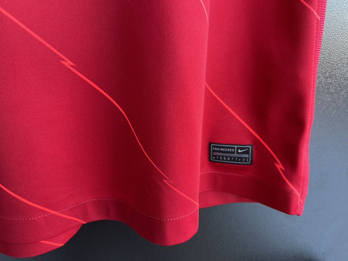 Nike 2021-2022 Liverpool Home Shirt Football Jersey Red Kit Sz XL Size US XL / EU 56 / 4 - 7 Thumbnail