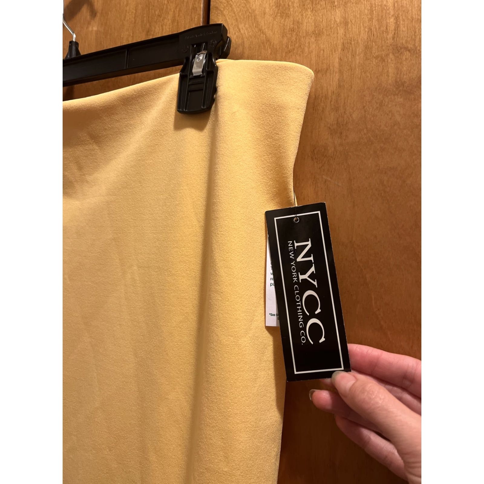 CO NYCC Skirt Women Large Yellow Ruffle Style NWT Womens Size 36" / US 14 / IT 50 - 3 Thumbnail