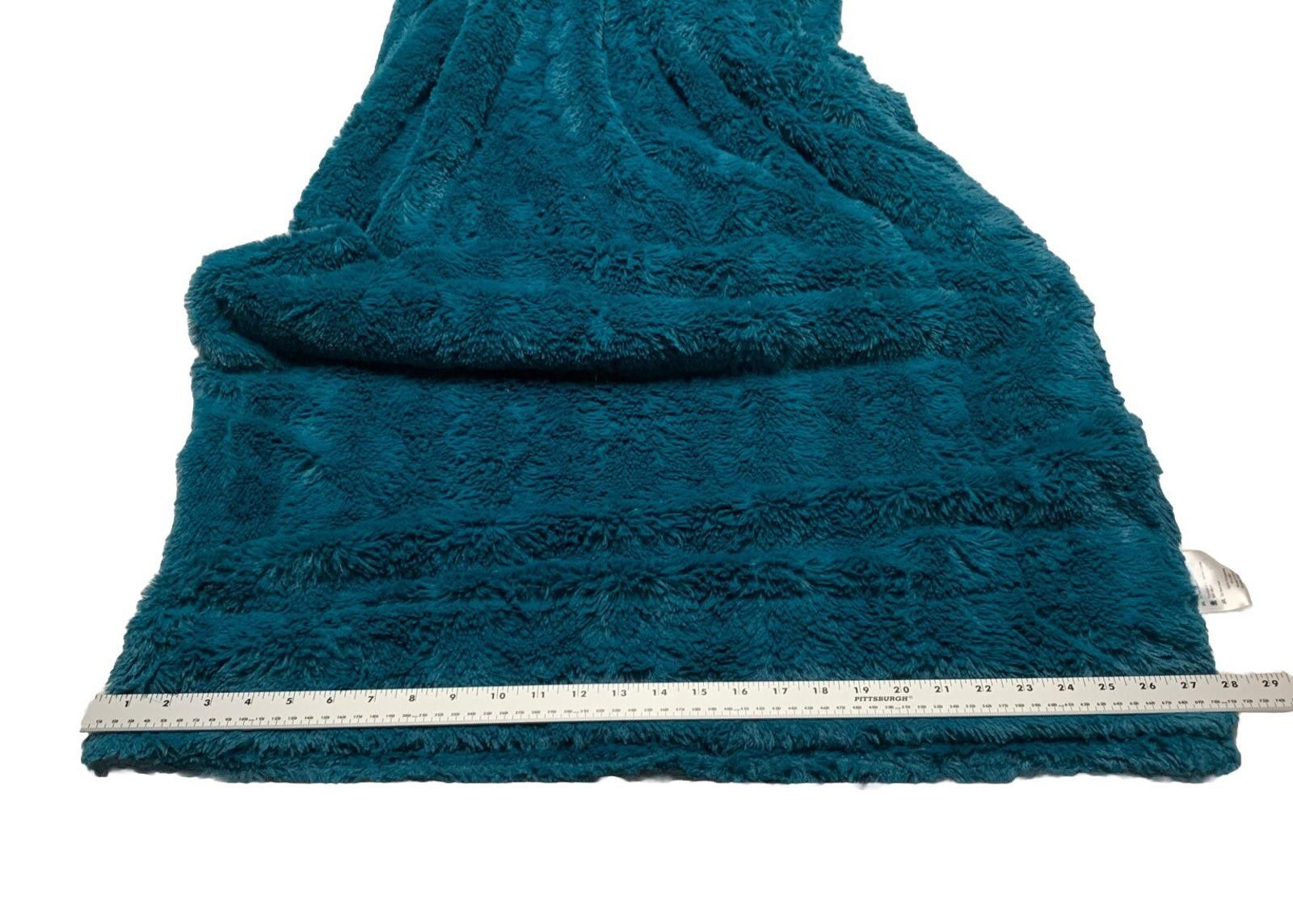 Other Everlasting Comfort Faux Fur Throw Blanket 50x65 Soft Fluffy Size ONE SIZE - 5 Thumbnail