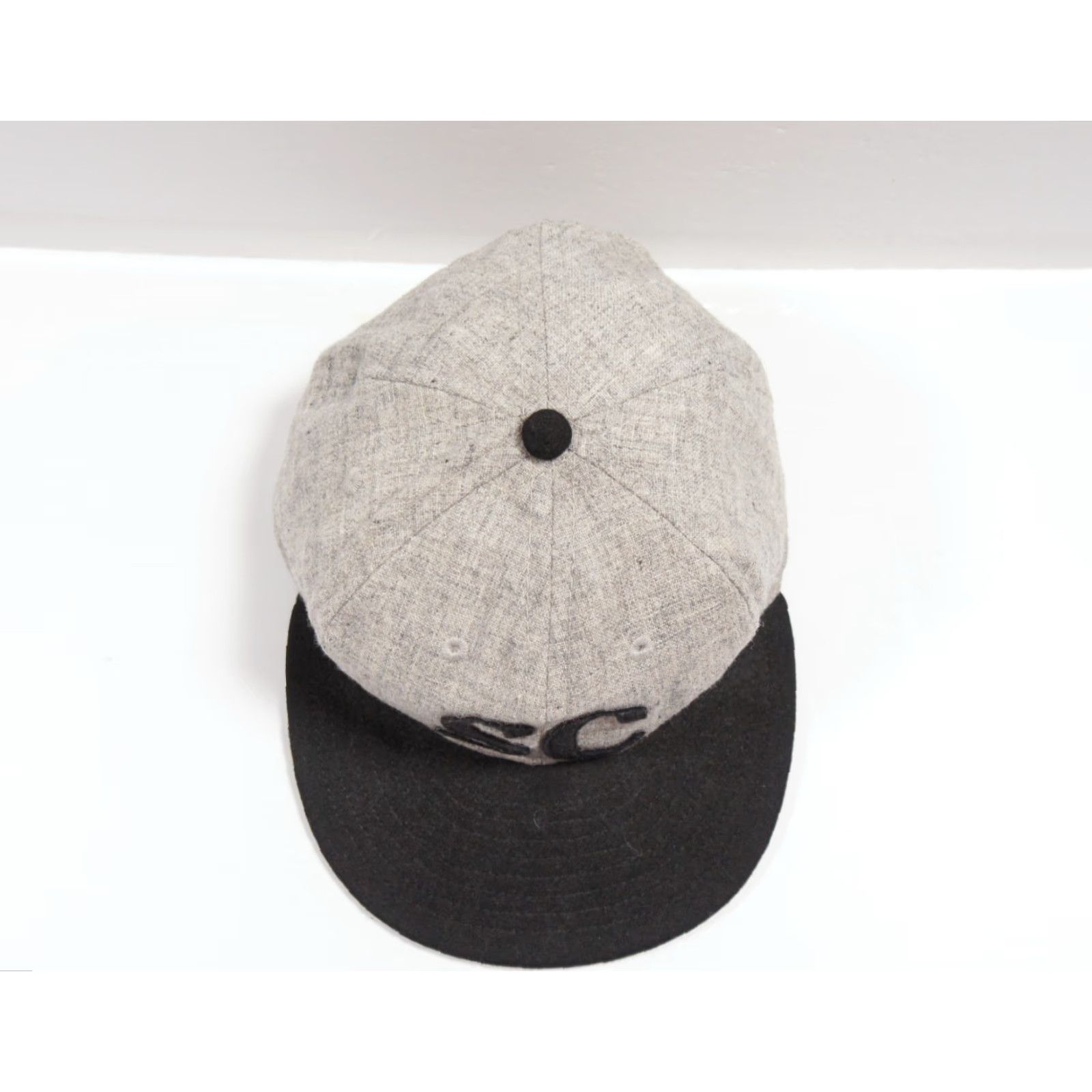Vintage VINTAGE Ebbets Field Hat Mens One Size Gray Strap Back Adjustable Two Tone SC Cap Adult Size ONE SIZE - 4 Thumbnail