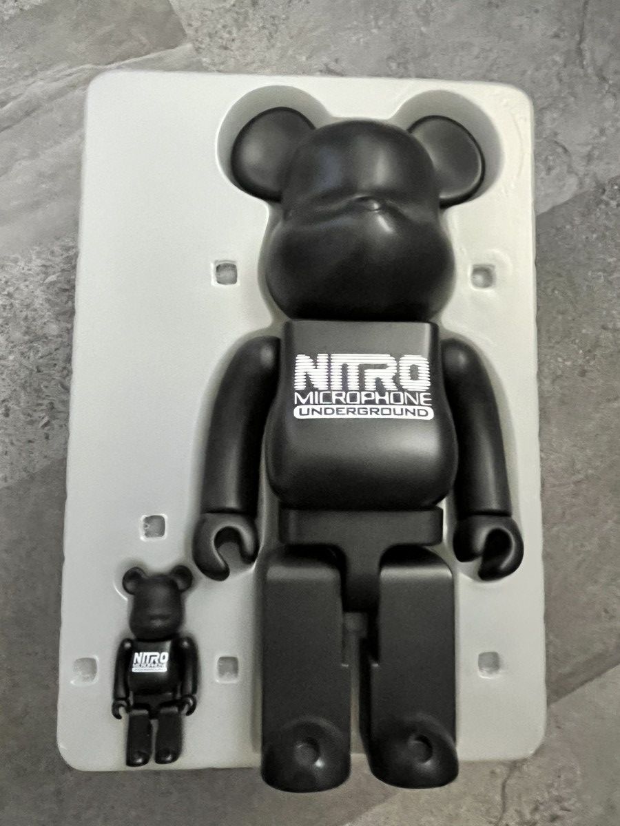 Medicom Toy 400% &100% SET BEARBRICK NITRO MICROPHONE UNDERGROUND 2007 Size ONE SIZE - 3 Thumbnail
