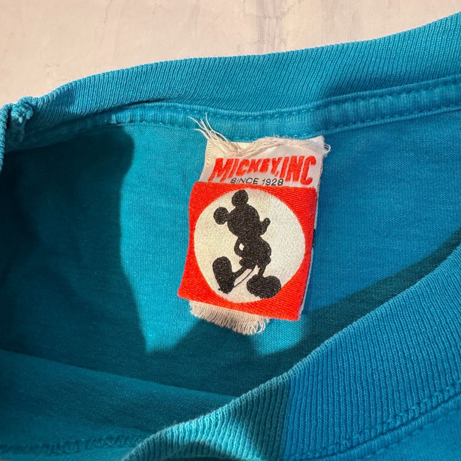 Disney Vintage 90s Walt Disney World 25years Mickey Fantasia Tshirt Size US XL / EU 56 / 4 - 4 Thumbnail