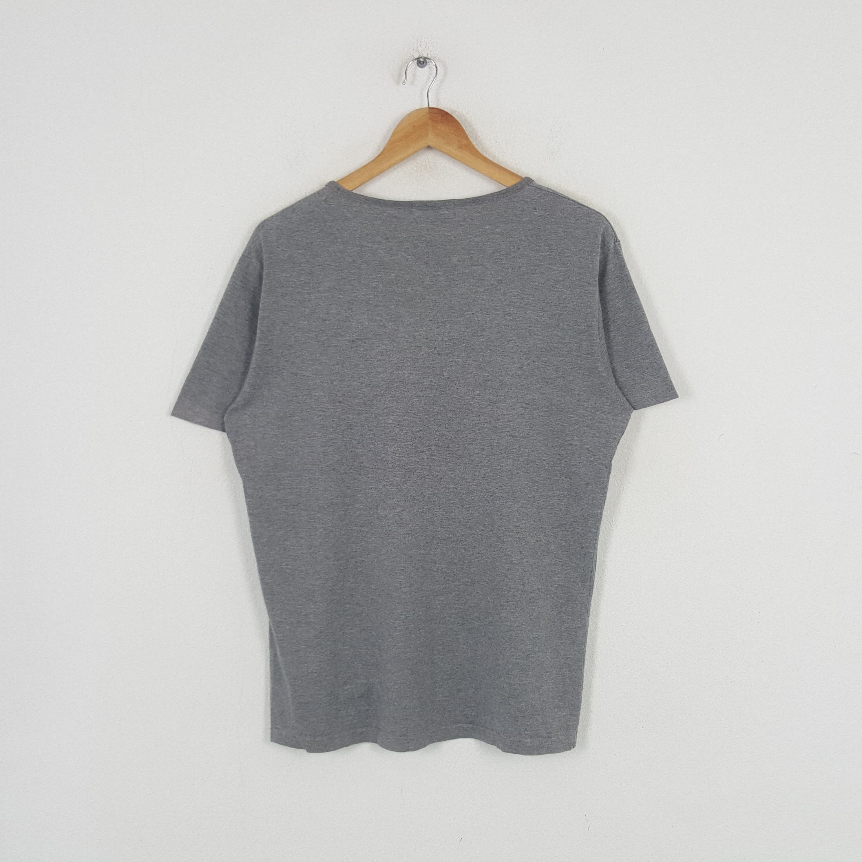 Burberry × Vintage Vintage Burberry London Black Label Tshirt C276N79 Size US L / EU 52-54 / 3 - 3 Thumbnail