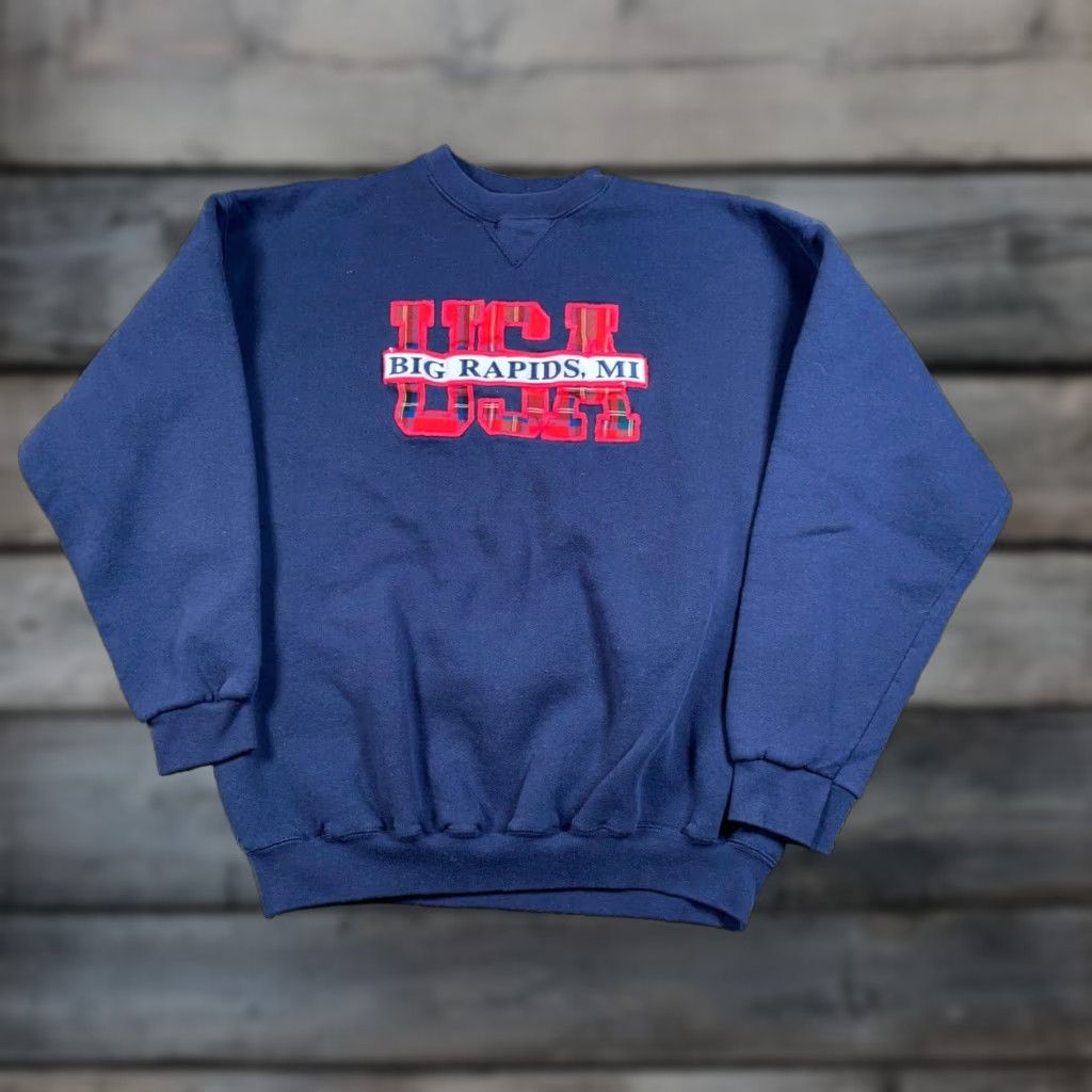 Vintage VINTAGE VTG Big Rapids Michigan Embroidered Sweatshirt Adult XL Dark Blue 50-50 Blend Mens Pullover 90s City Retro Size US XL / EU 56 / 4 - 1 Thumbnail