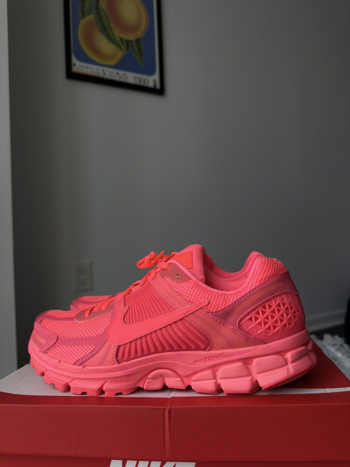 Nike Vomero 5 Size US 12 / EU 45 - 1 Thumbnail