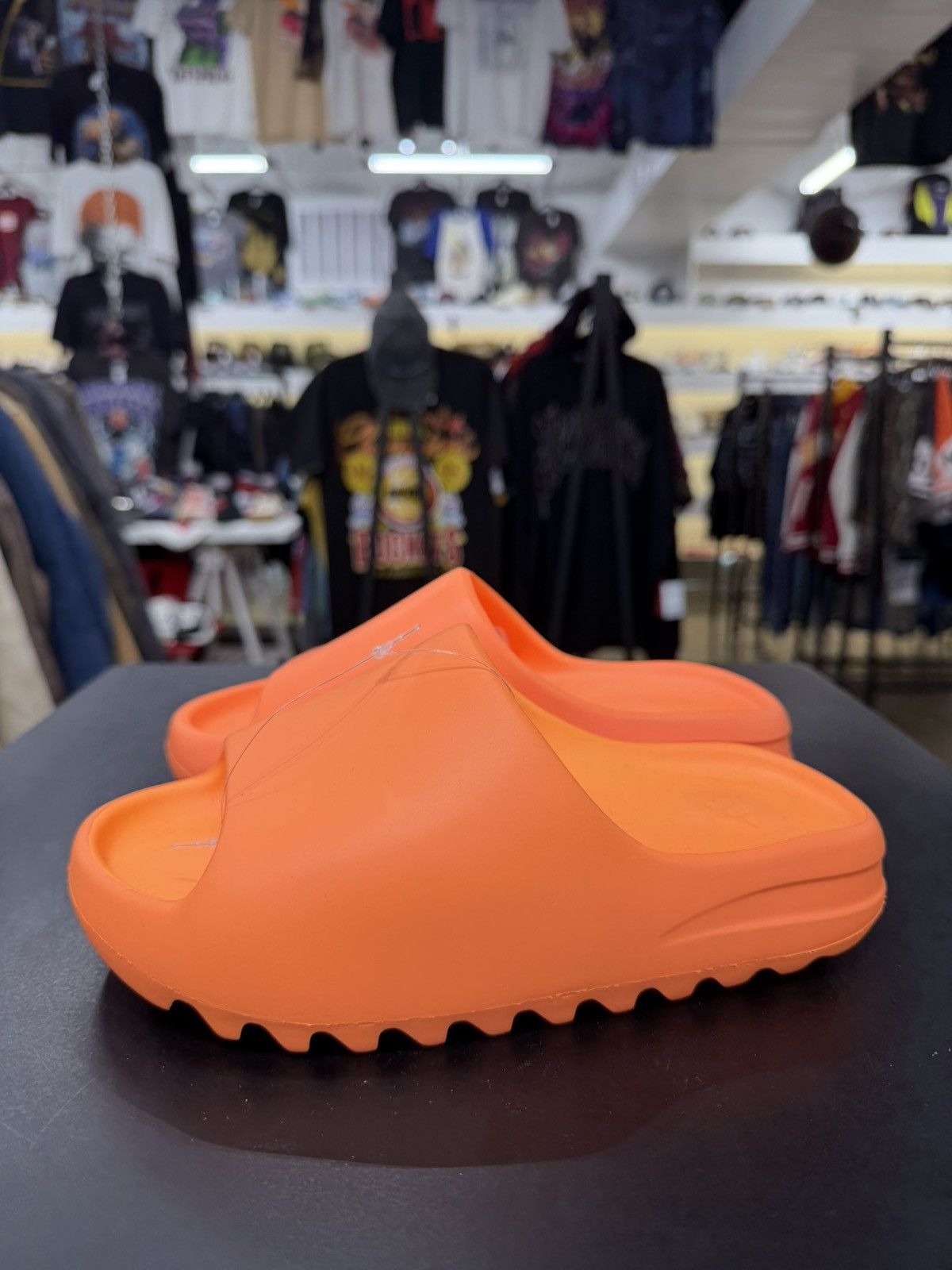 Adidas Adidas Yeezy Slide Enflame Orange Size 4 (2021) Size US 5 / EU 37 - 7 Thumbnail