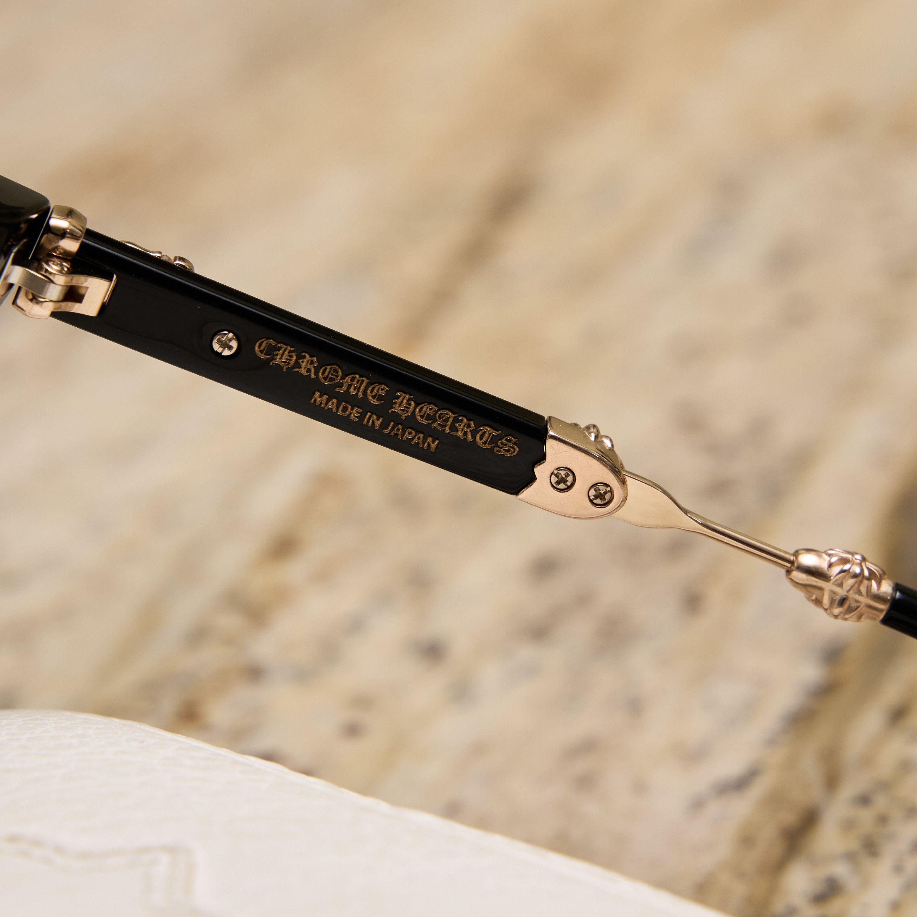 Chrome Hearts CHROME HEARTS EVAGILIST BLACK/GOLD PLATED Size ONE SIZE - 6 Thumbnail