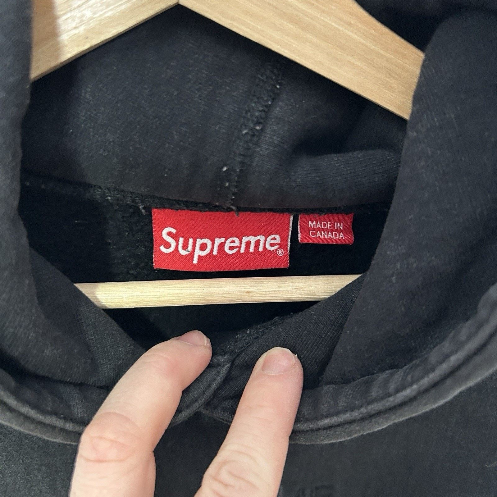 Supreme Supreme Tonal Logo Hooded Sweatshirt Hoodie “Black” Size US M / EU 48-50 / 2 - 12 Thumbnail