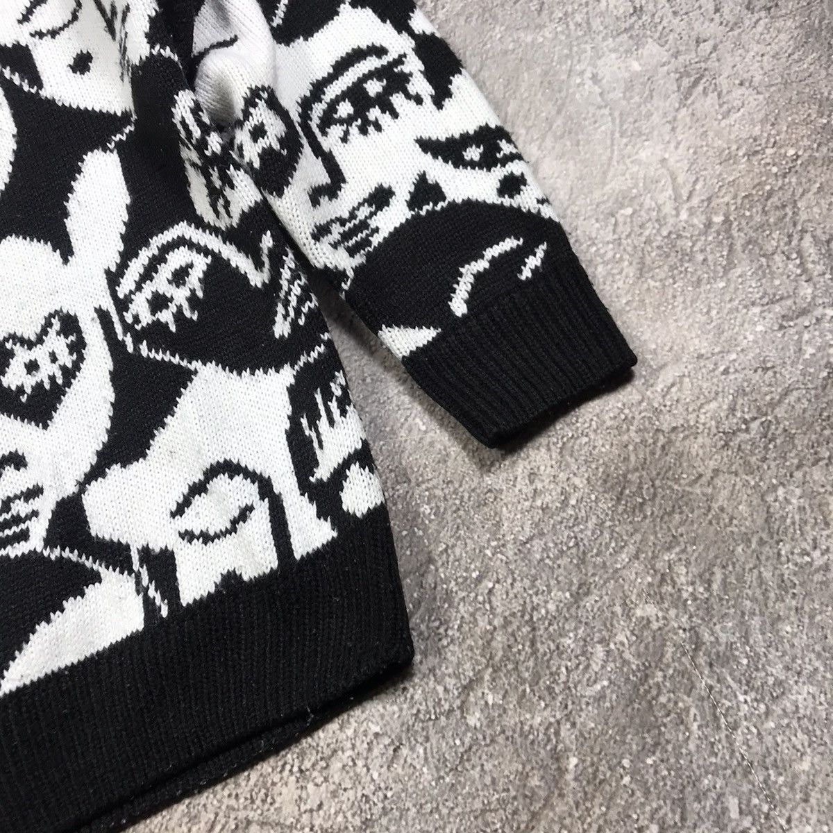 Vintage Vintage 90s Y2K Abstract Faces All Over Print Sweater Punk M Size M / US 6-8 / IT 42-44 - 5 Thumbnail