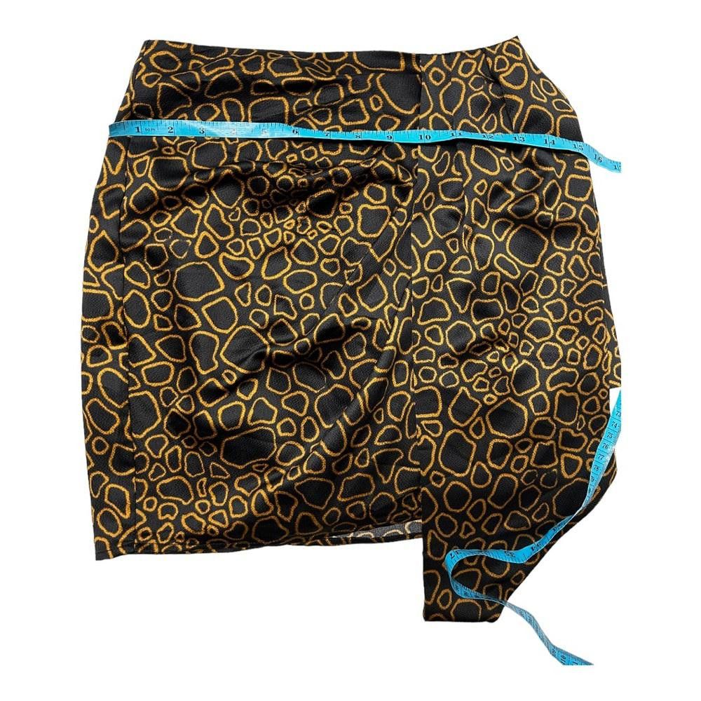 REVOLVE House of Harlow x Revolve l Noir Abstract Mini Skort Size XS Size 26" / US 2 / IT 38 - 5 Thumbnail