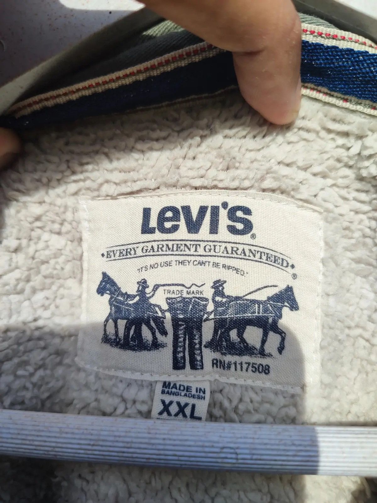 Levi's Vintage Levi’s Sherpa-Lined Shirt Jacket – XXL Utility Style Size US XXL / EU 58 / 5 - 16 Thumbnail