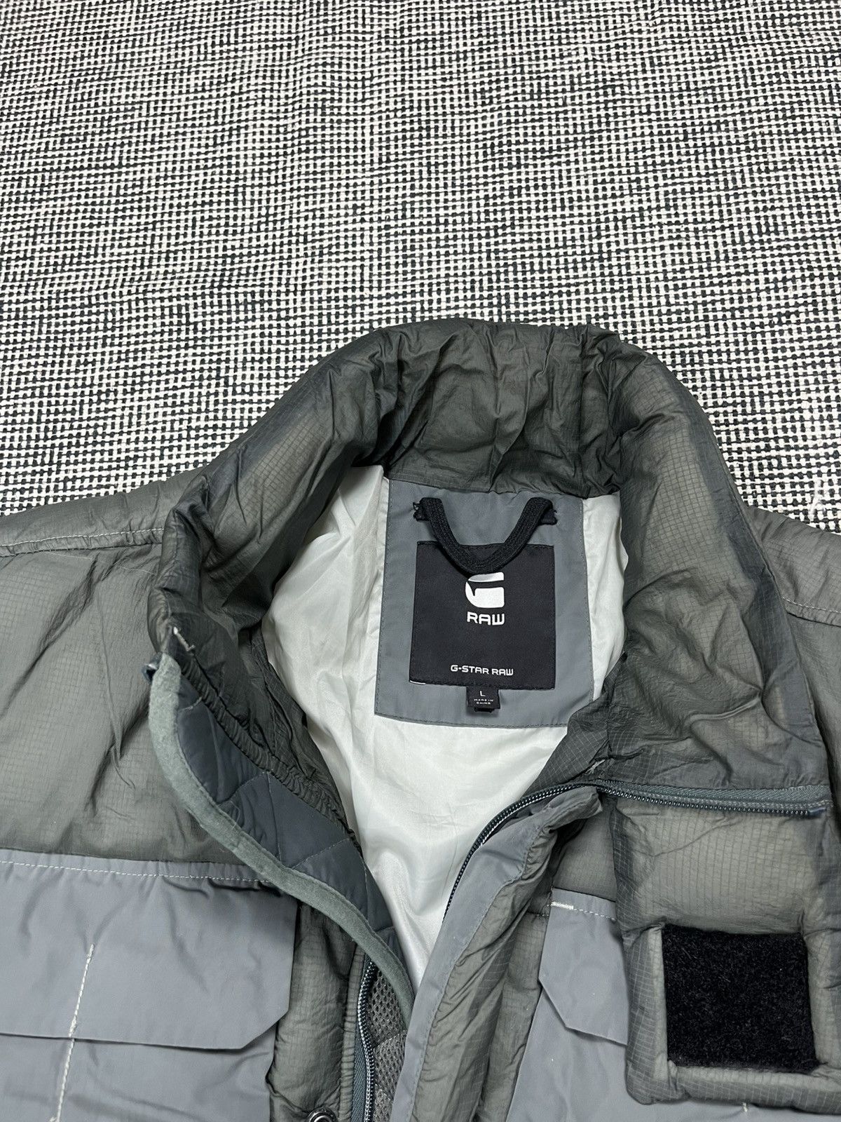 G-Star × Japanese Brand G-Star cargo utility multipocket bomber puffer jacket rare Size US L / EU 52-54 / 3 - 6 Thumbnail
