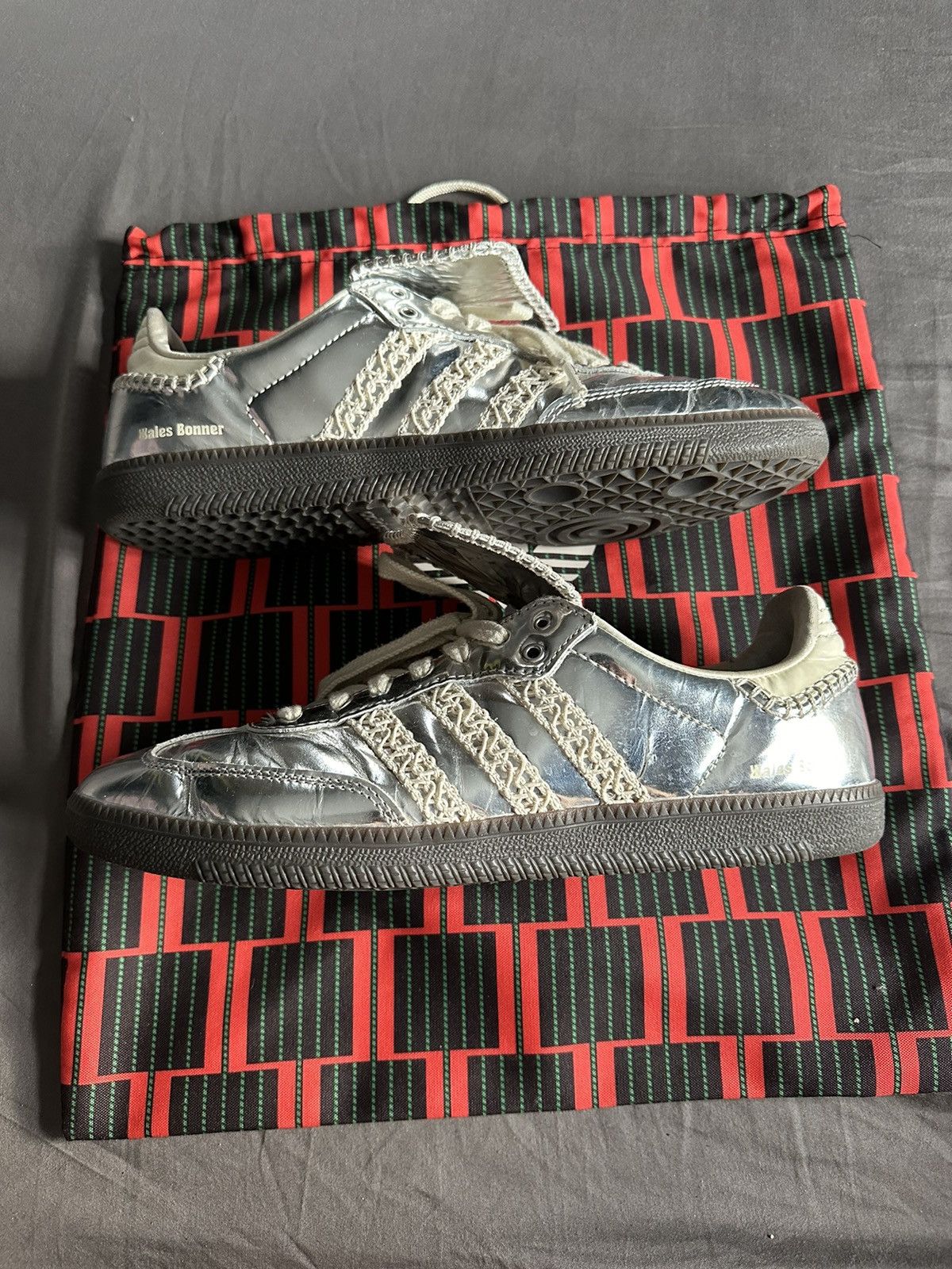 Adidas silver samba 2025