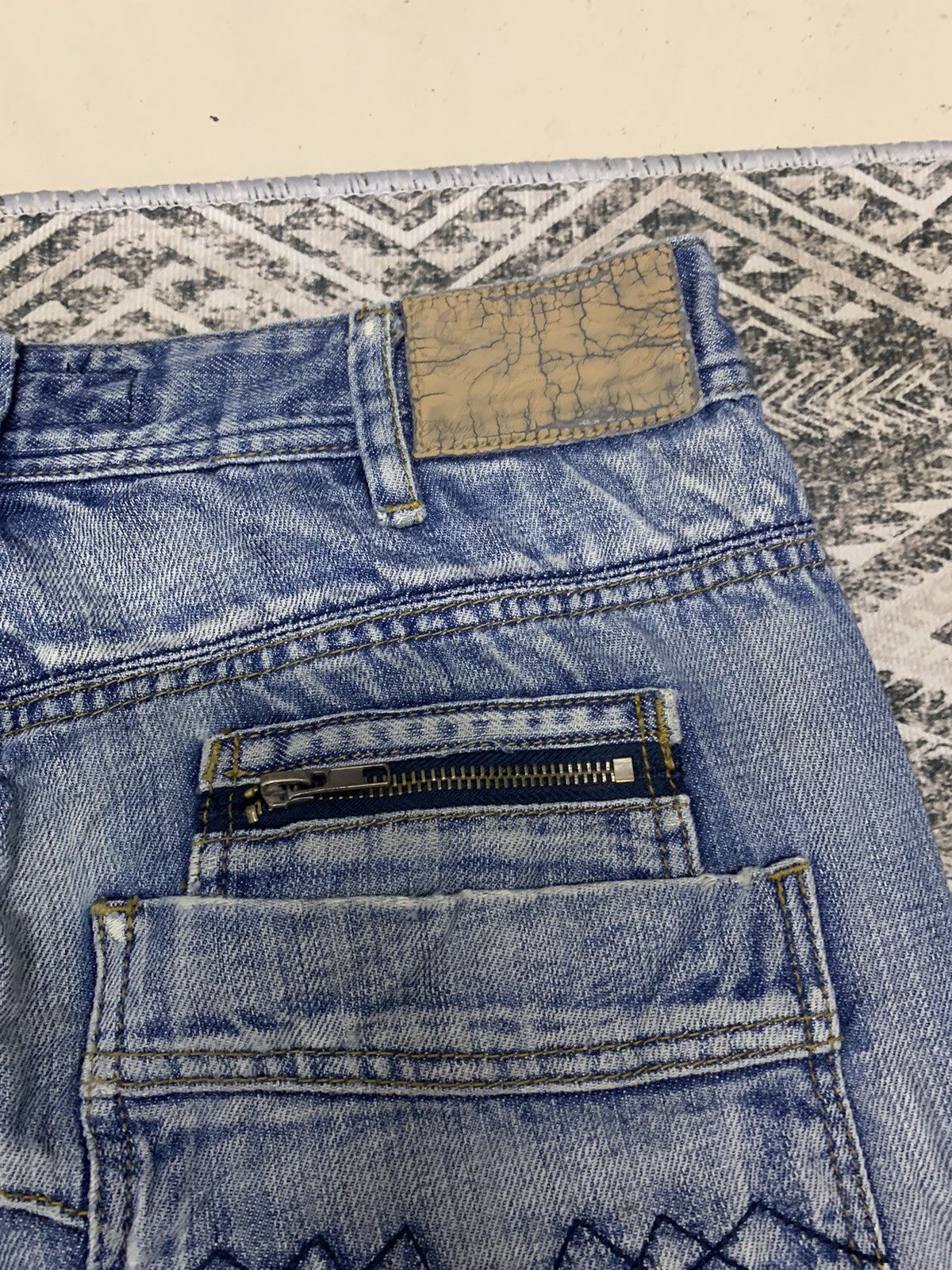 If Six Was Nine 🔥RARE🔥JPG INSPIRED FISHBONE KURT COBAIN STYLE DISTRESSED Size US 34 / EU 50 - 14 Thumbnail