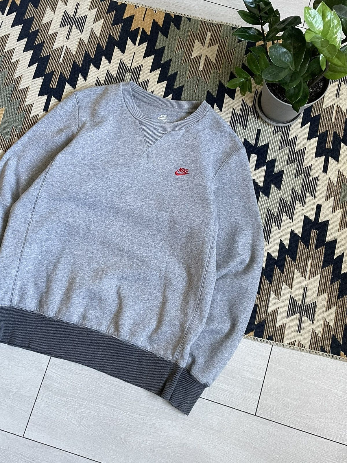 Nike × Vintage Vintage Nike Streetwear Logo Sweatshirt Size US M / EU 48-50 / 2 - 3 Thumbnail