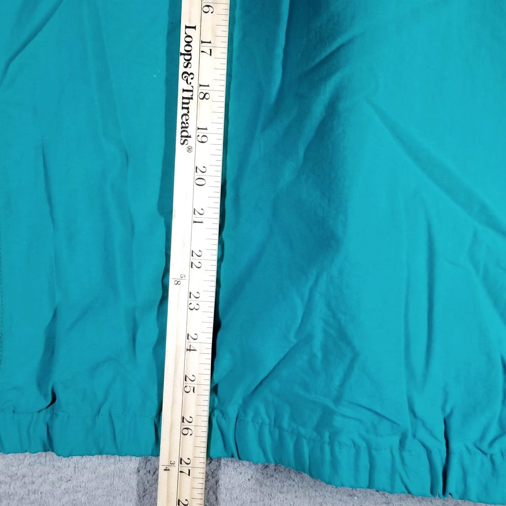 Altea Columbia Windbreaker Jacket Mens L Purple Teal Colorblock Snap Adjustable Wind-Resistant Lightweight Pockets zippered Short Stand-Up Collar Fall Size US L / EU 52-54 / 3 - 5 Thumbnail