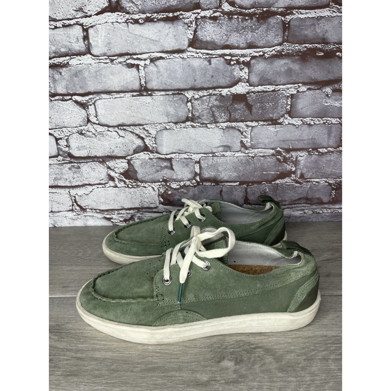 Globe Globe Green Suede Leather Casual Low Lace Sneakers Shoes Men Size US 9.5 / EU 42-43 - 13 Thumbnail