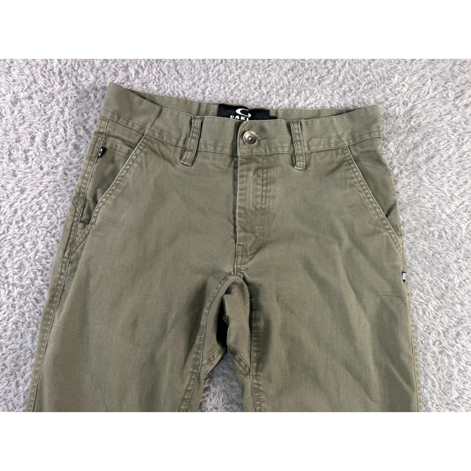 Oakley Oakley Pants Mens Olive Green Stretch Tapered Elastic Cuffs Size 28 Front Flat Front Zipper Logo Belt Loops 60/36/4 Elastane Casual Pants Size US 28 / EU 44 - 3 Thumbnail
