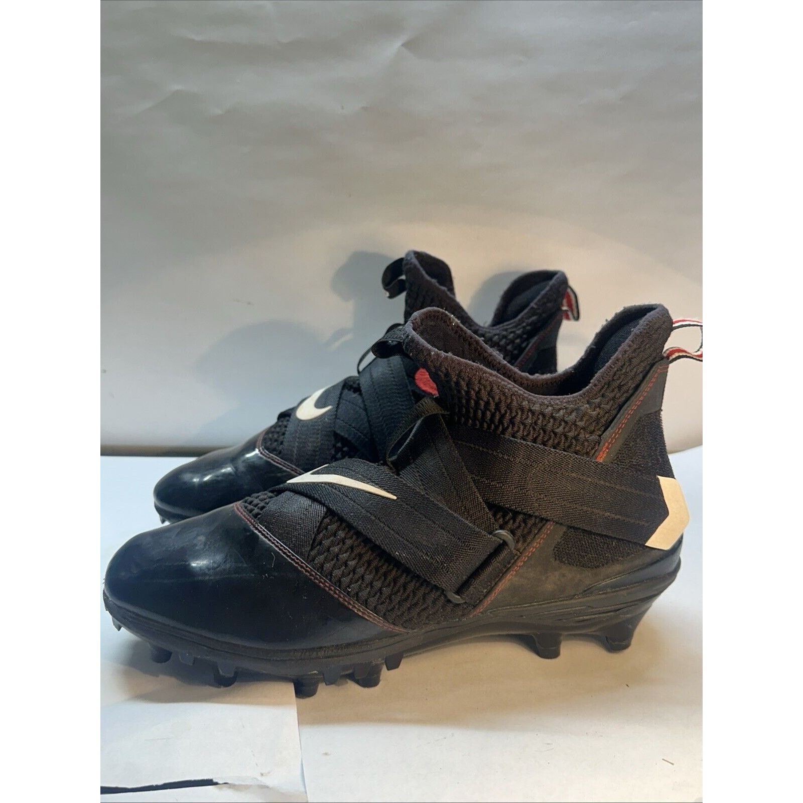 Nike LeBron Soldier 12 Men's US 10.5 Strike Ohio State Black Size US 9 / EU 42 - 14 Thumbnail