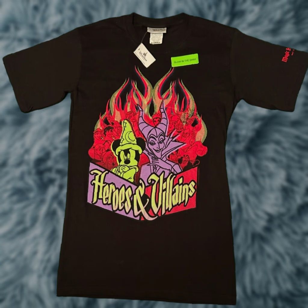 Disney VINTAGE Disney World Mickey Mouse Villains Halloween Shirt Mens XS Black Disney Size US XS / EU 42 / 0 - 1 Thumbnail