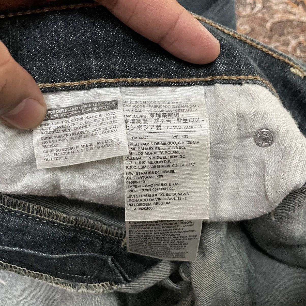 Levi's Vintage Clothing 🔥Vintage Levis 505 Stoned Washed Distress Denim Jeans Size US 37 - 13 Thumbnail