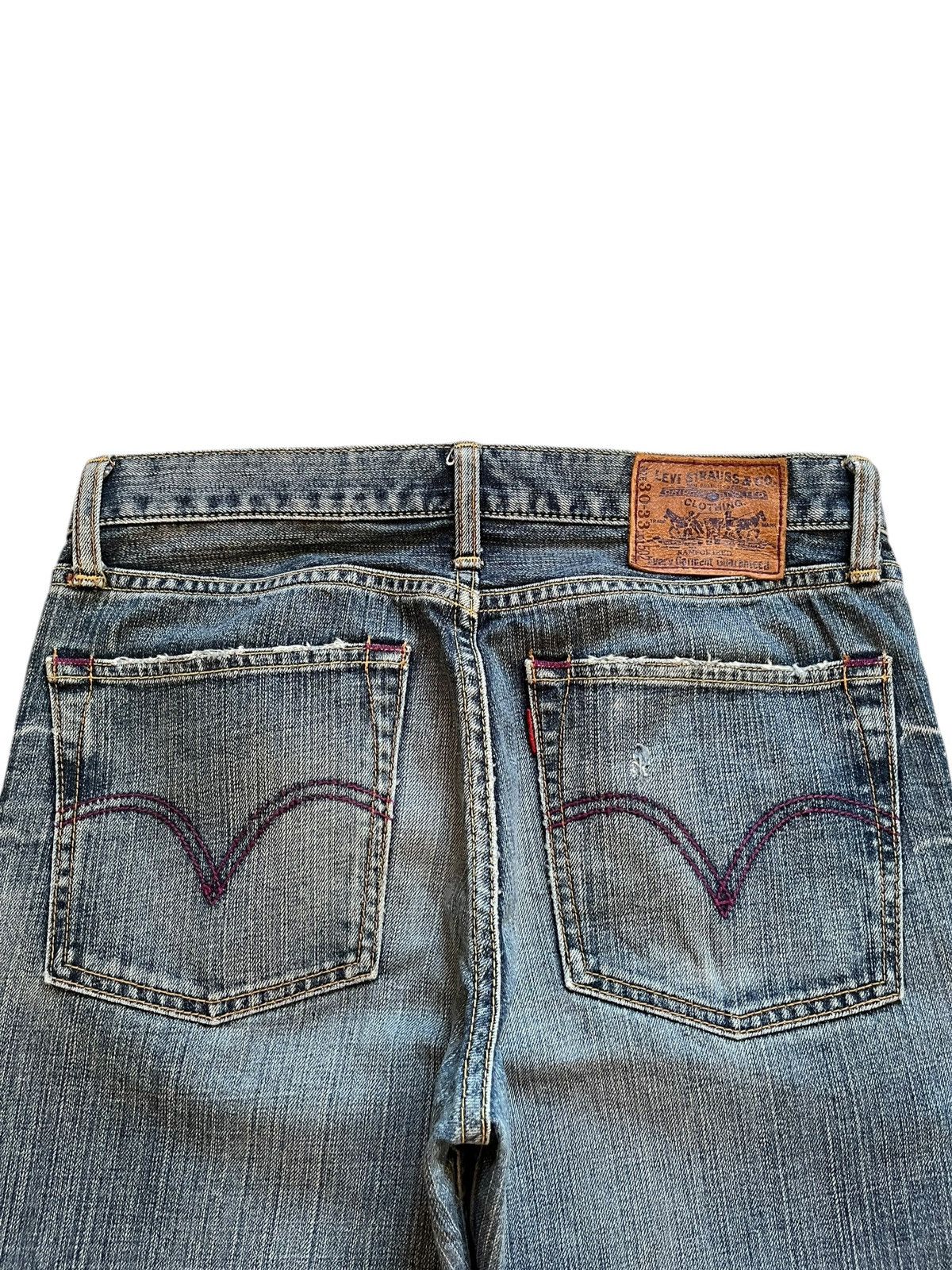 Levi's Vintage 90s Levis 502 Blue Wash Distressed Loose Fit Jeans Size US 31 - 8 Thumbnail