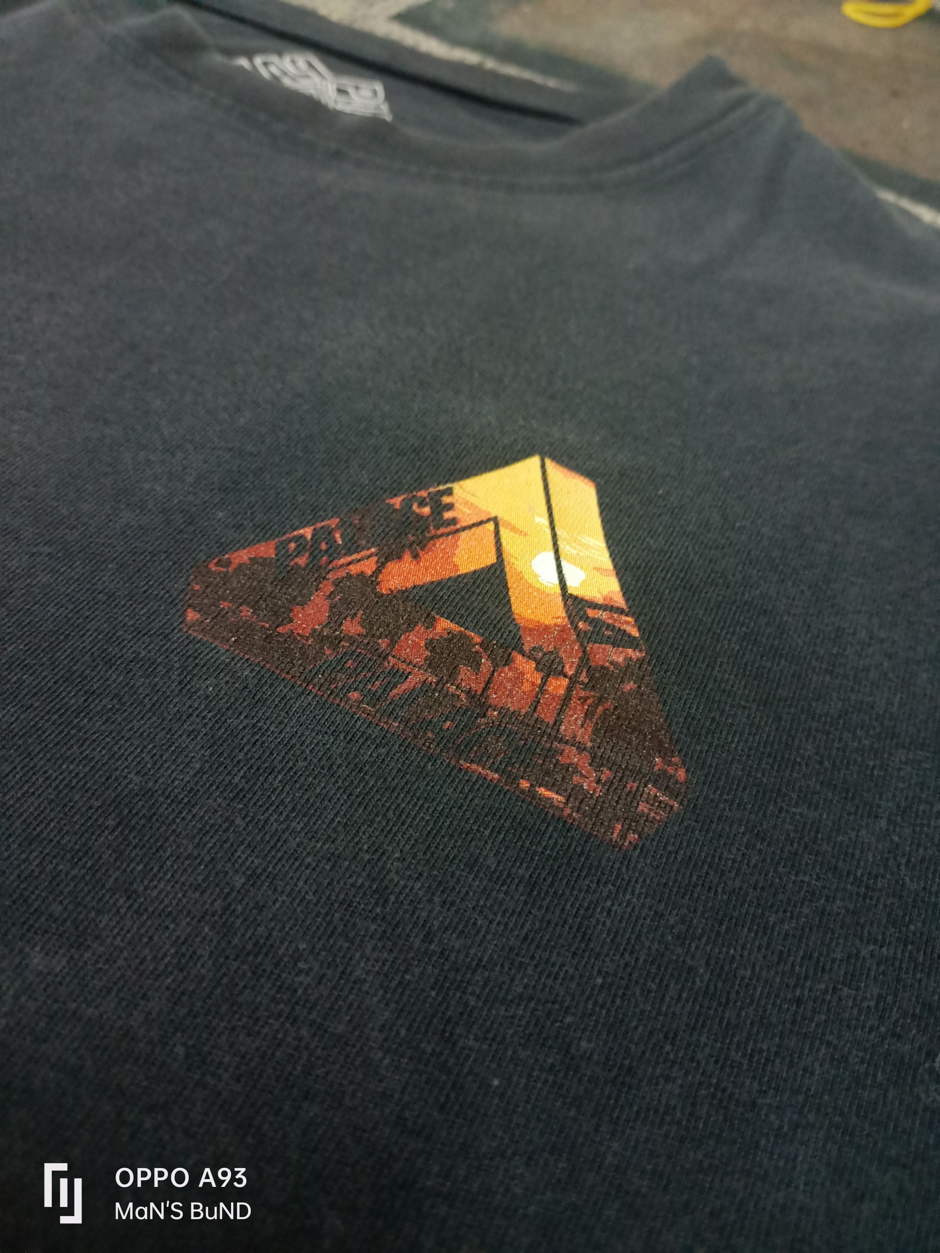 Palace PALACE T-Shirt Size US L / EU 52-54 / 3 - 5 Thumbnail